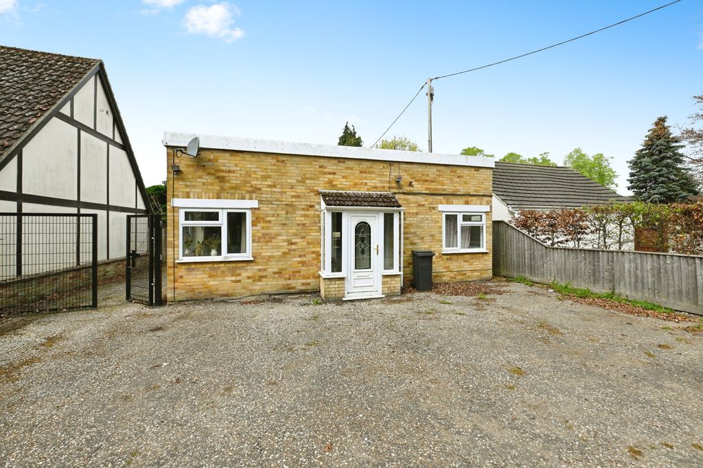 Property photo 3 of 16