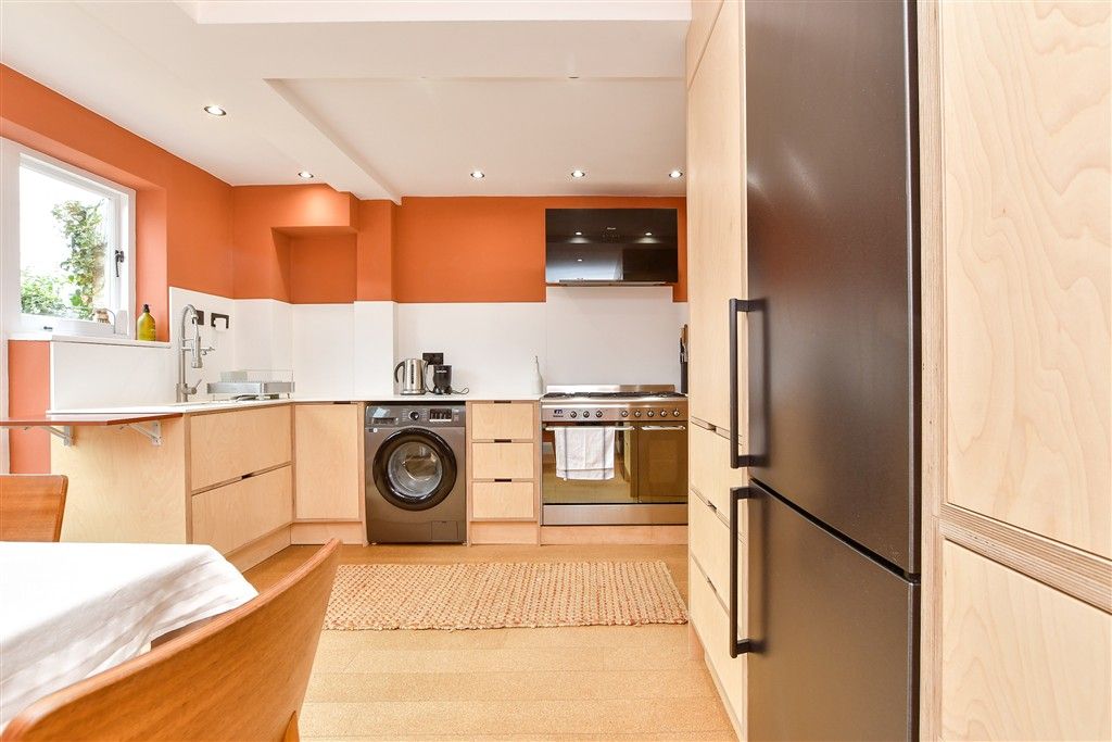 Property photo 1 of 20 Kitchen/Diner