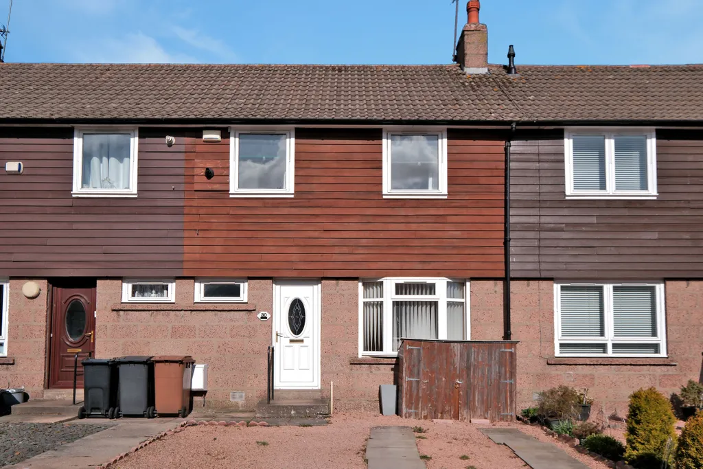 30 Tollohill Place, Kincorth, Aberdeen AB12 - View 3