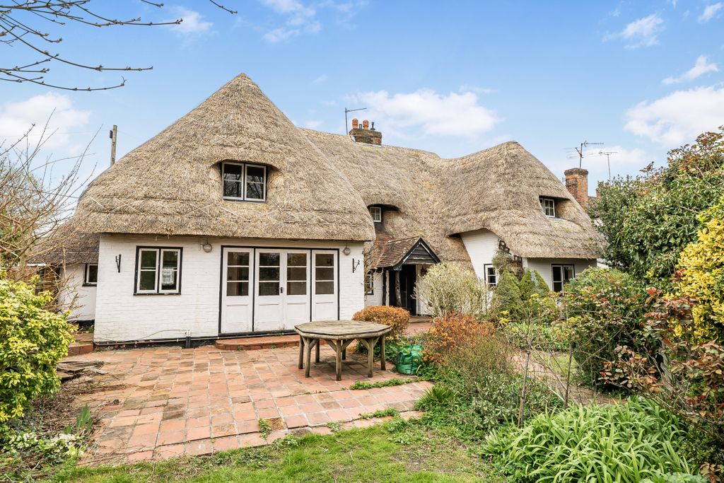 Property photo 1 of 16