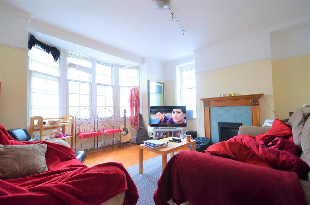 Property photo 1 of 11 Jscud7Oa0Ui8Of0Abjb2Mg.Jpg