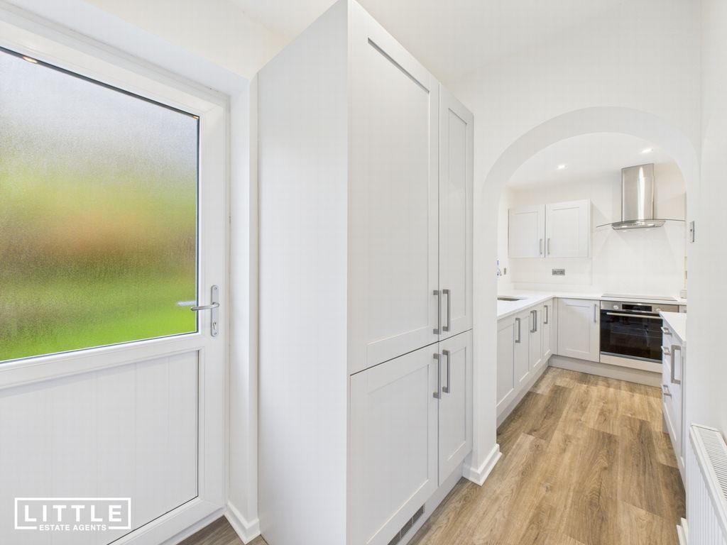 Property photo 3 of 23 Photo 5