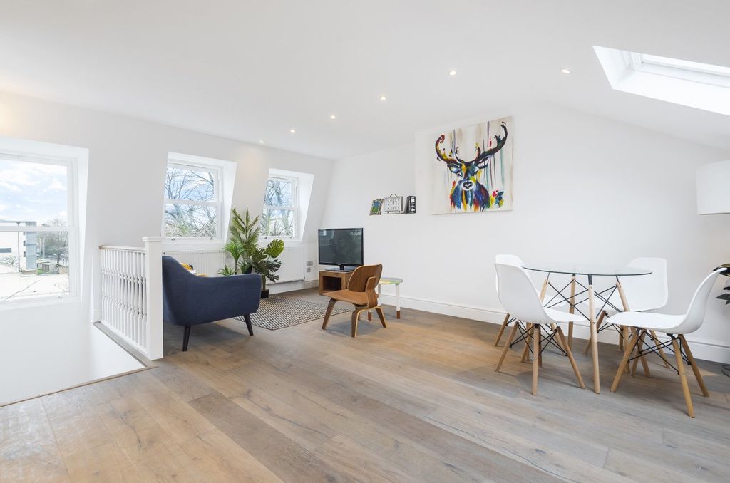 Property photo 2 of 8 Picture No. 03