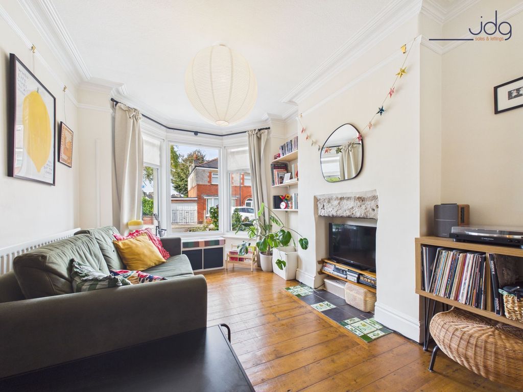 Property photo 3 of 16 Open Plan Living