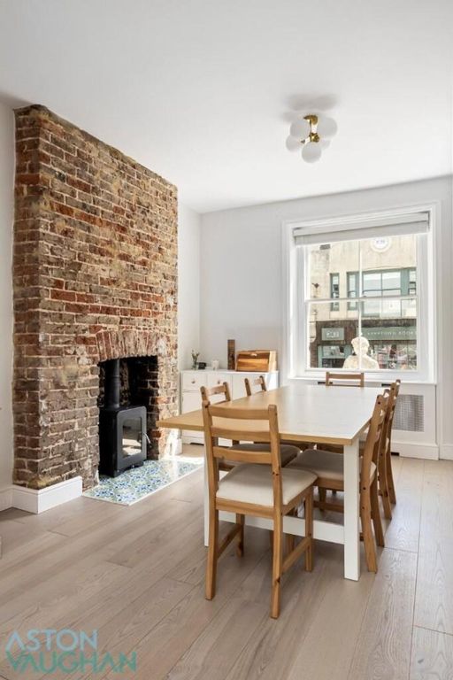 Property photo 3 of 21 4534083