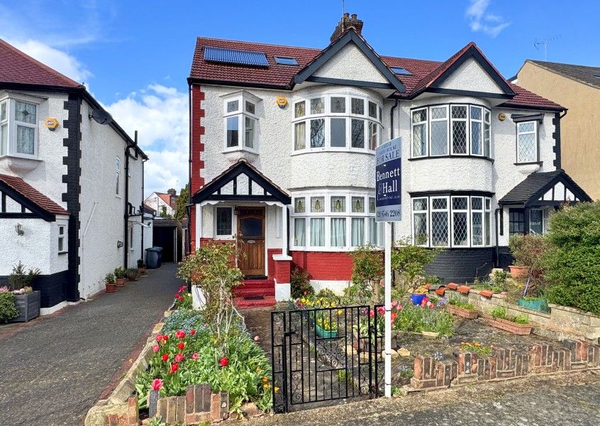 Property photo 1 of 25