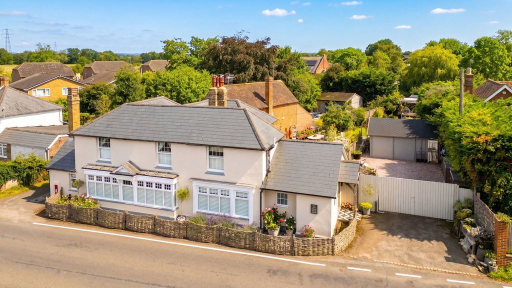 Property photo 1 of 43