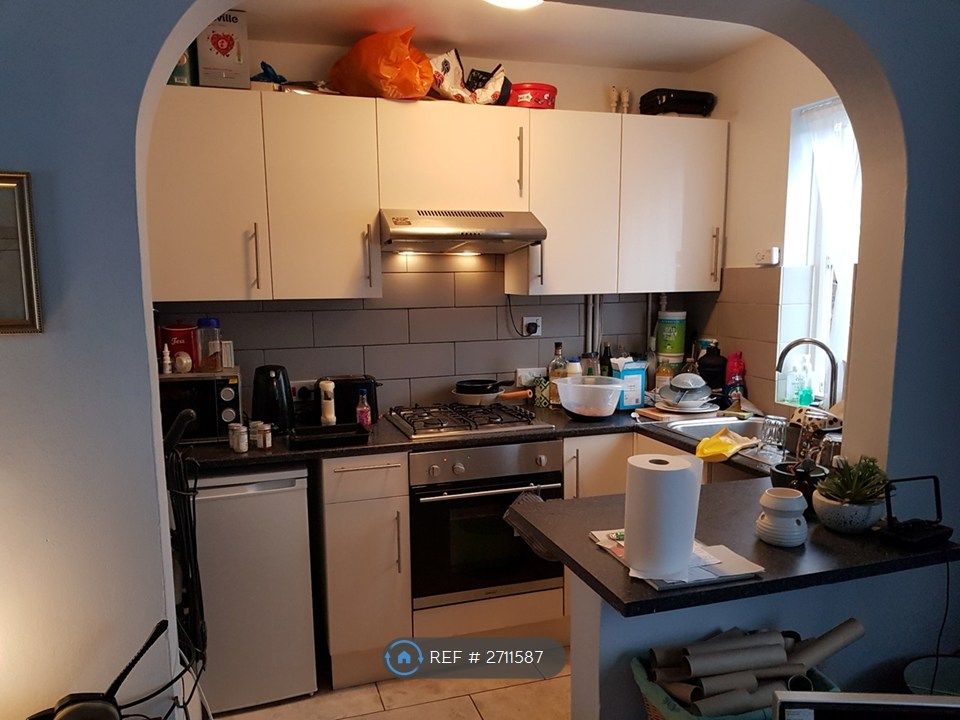 Property photo 3 of 4