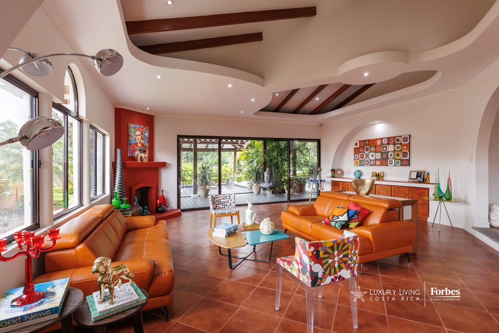 Property photo 1 of 27