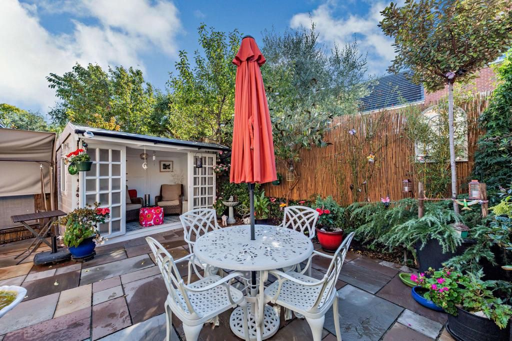 Property photo 3 of 17