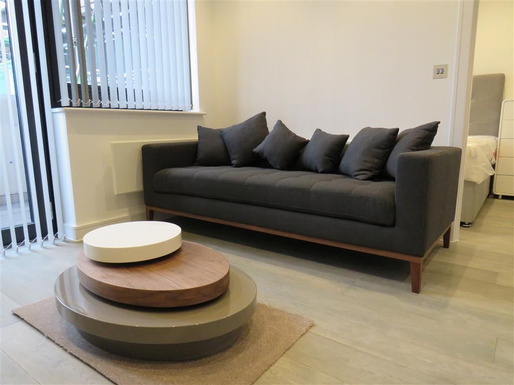Property photo 2 of 7 Family Room