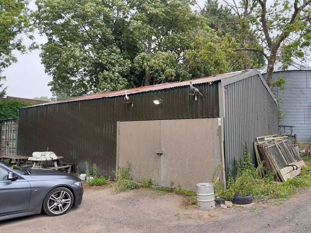 Property photo 1 of 6