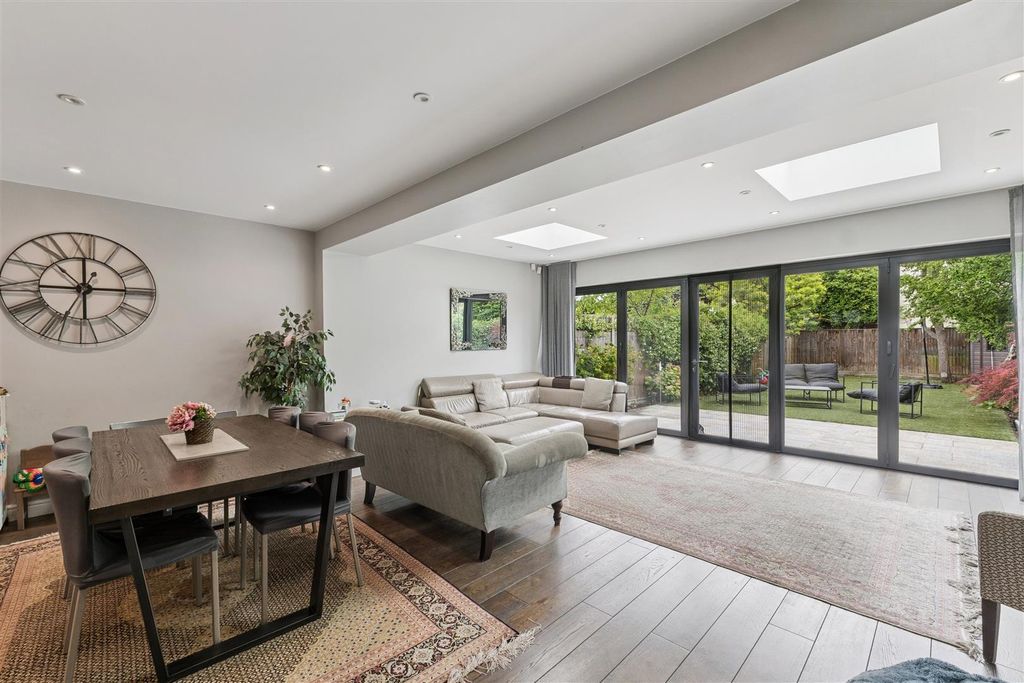 Property photo 2 of 14 Park Road, W4 - For Sale