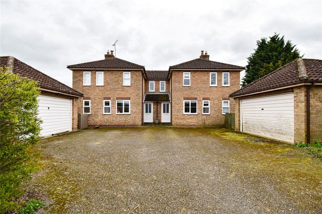 Property photo 1 of 11 Picture No. 12