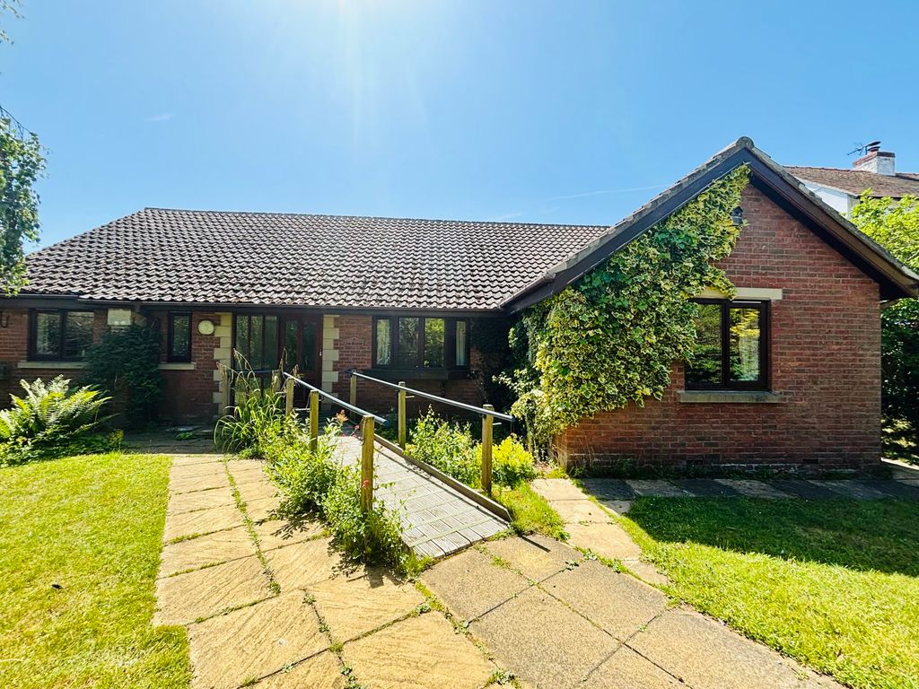 Property photo 1 of 37