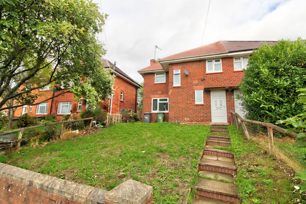 Property photo 1 of 15 Front