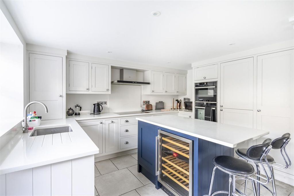 Additional image 16 of 2 bed town house to rentMount Vale, York YO24