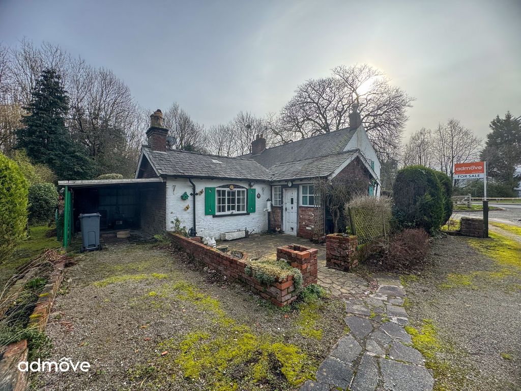 Property photo 2 of 35