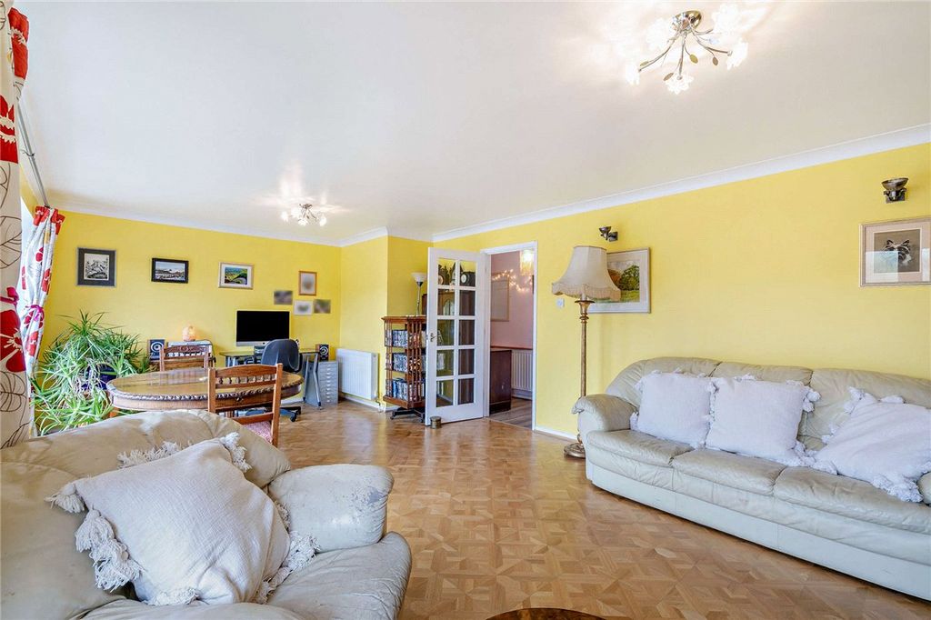 Property photo 3 of 20 Picture No. 17