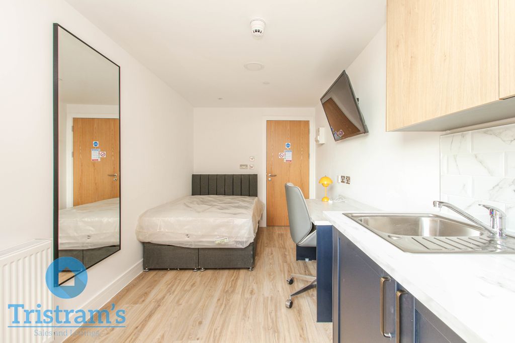 Property photo 2 of 20 Img_6643