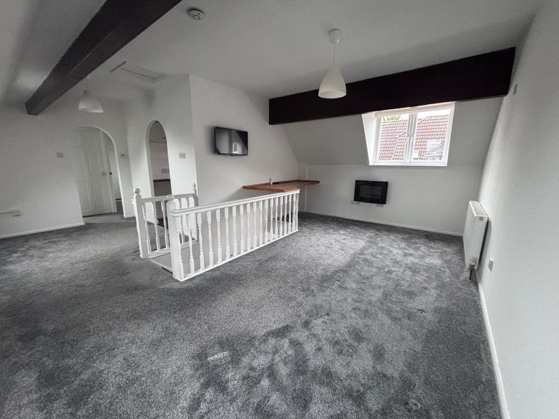 Property photo 2 of 14 Lounge/Dining Room