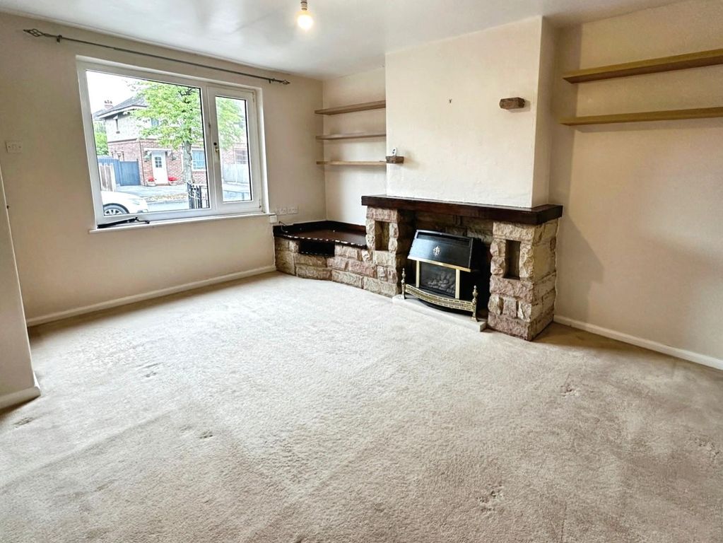 Property photo 3 of 19 Living Room