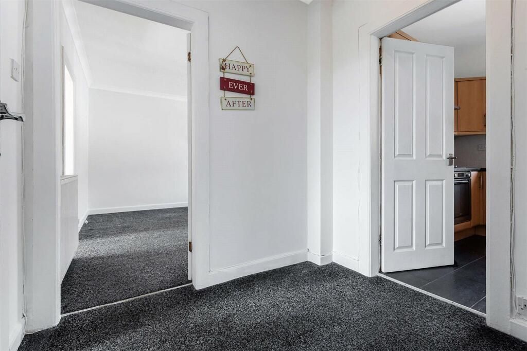 Additional image 8 of 2 bed flat to rentAshley Terrace, Alloa FK10