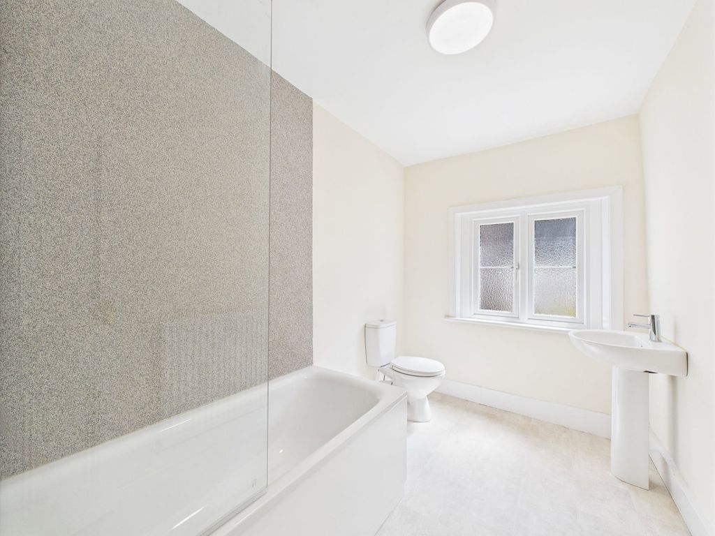 Additional image 15 of 4 bed detached house for saleNorfolk Place, Littlehampton BN17
