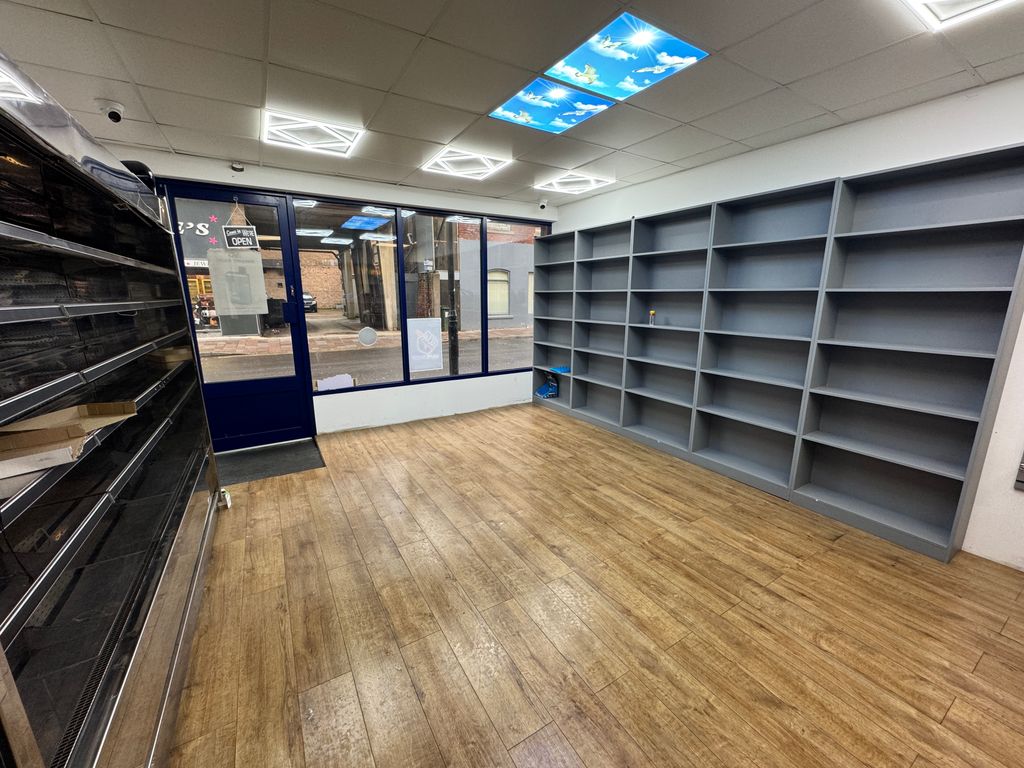 Property photo 3 of 11