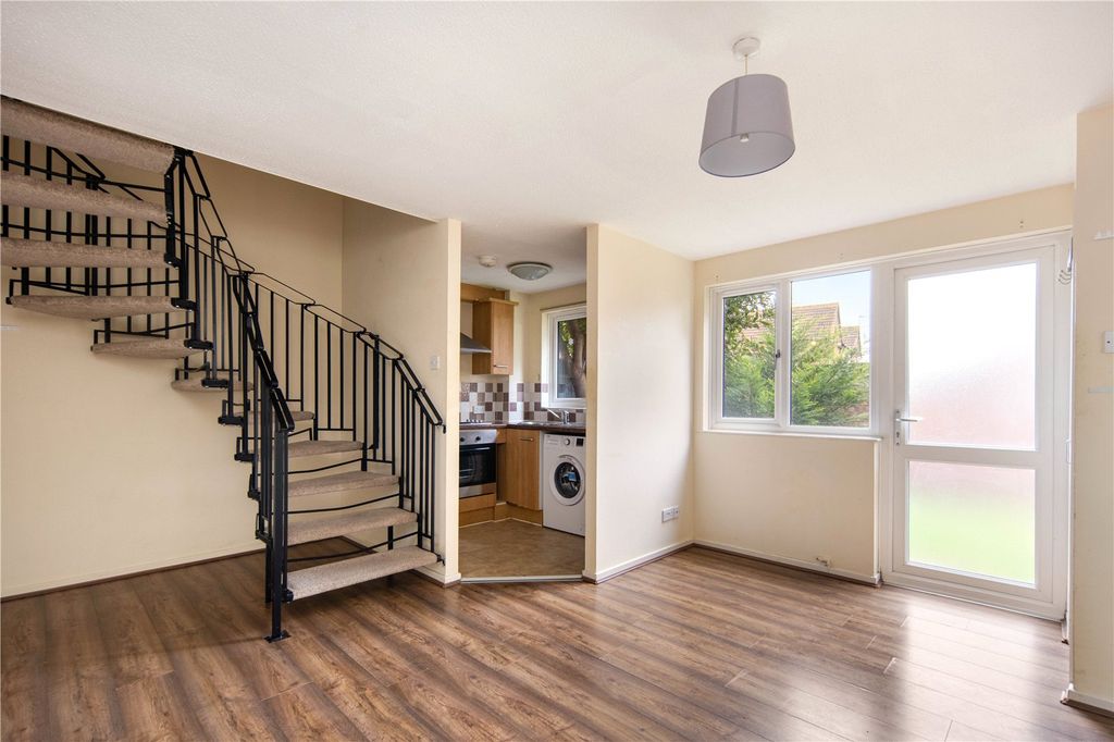 Property photo 1 of 8 Living Area