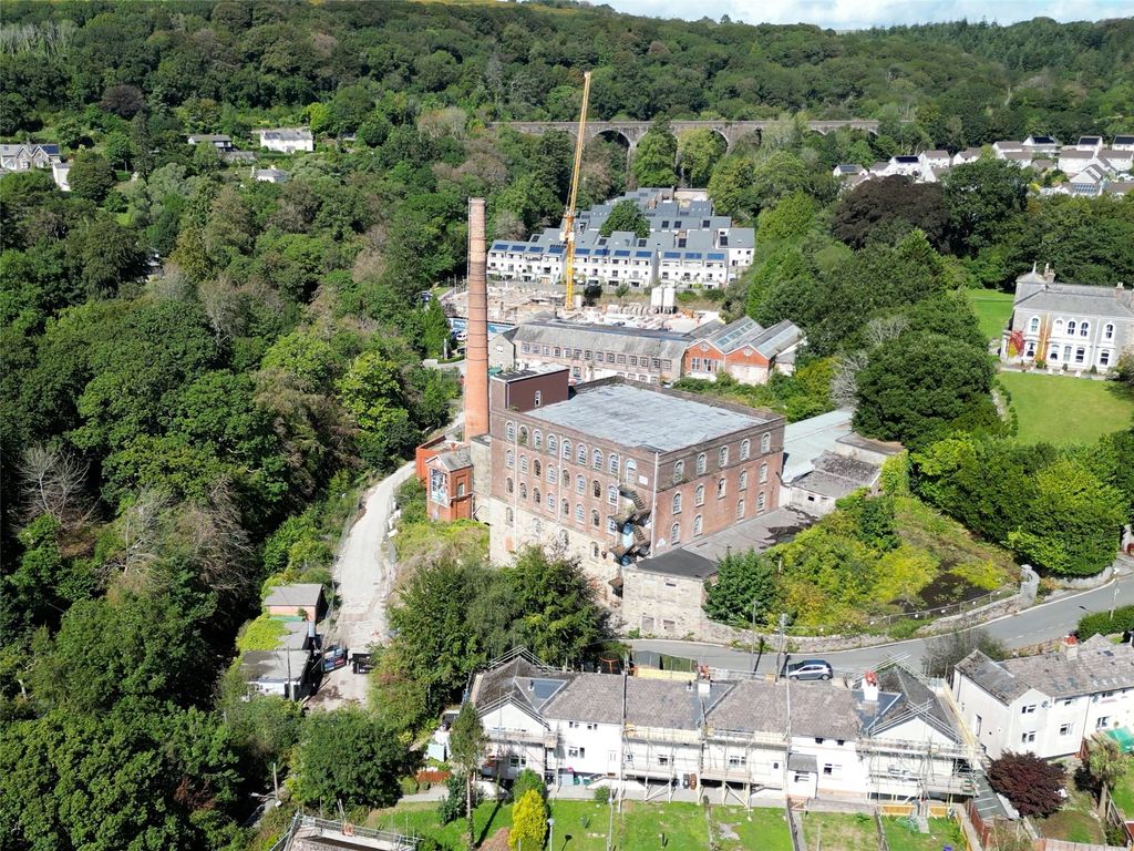 Property photo 1 of 8 Drone Photo