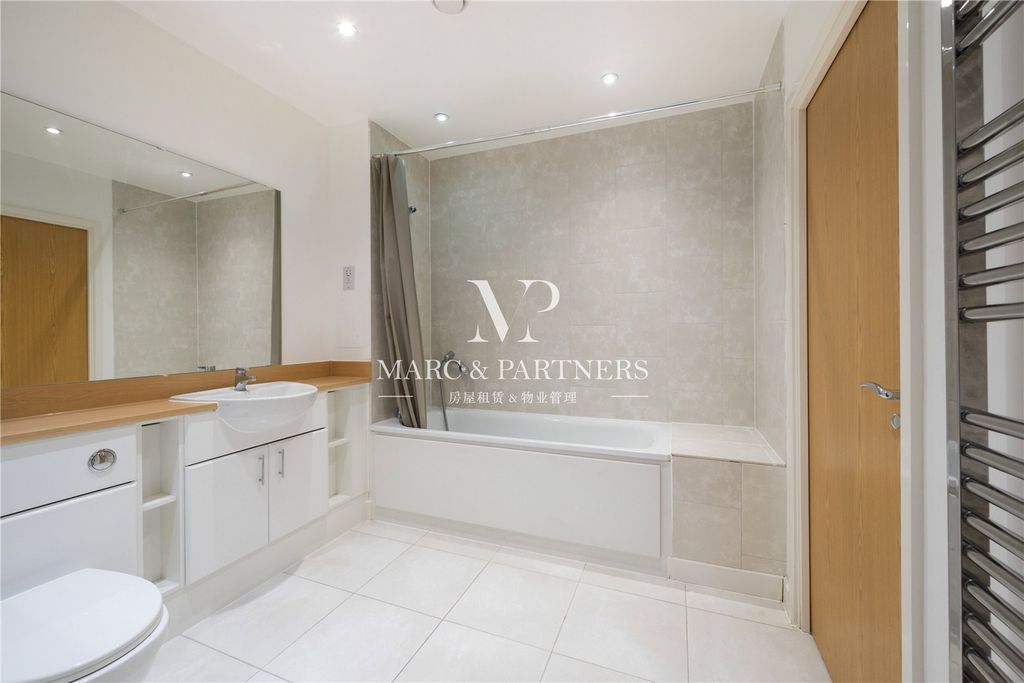 Property photo 2 of 12 Picture No. 03