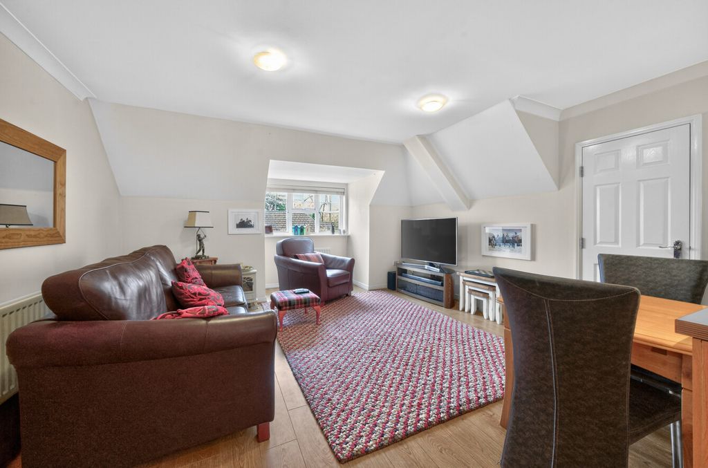 Property photo 3 of 17 1436679-6-69c6573...