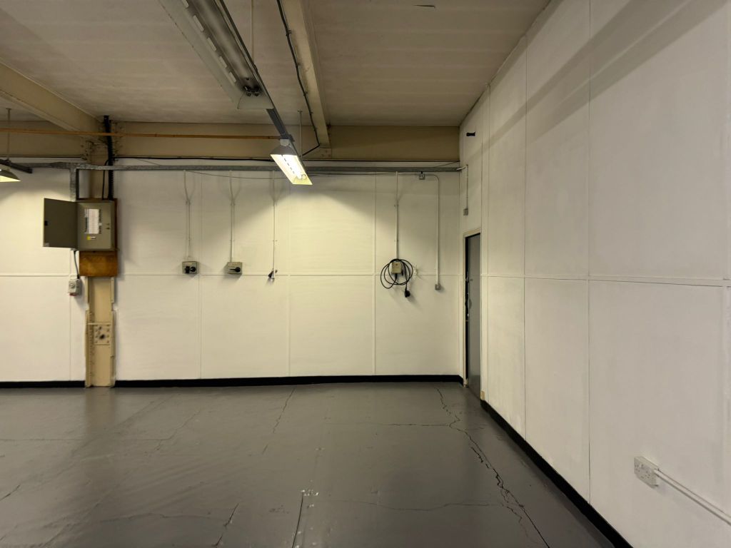 Property photo 3 of 3