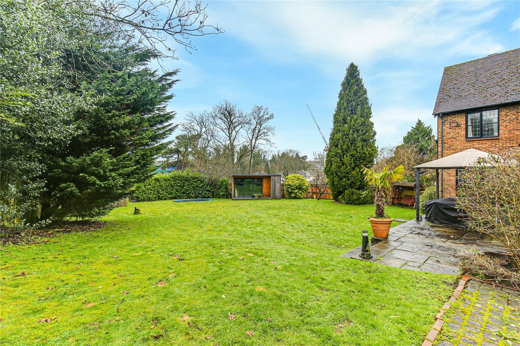 Property photo 3 of 18 Picture No. 17