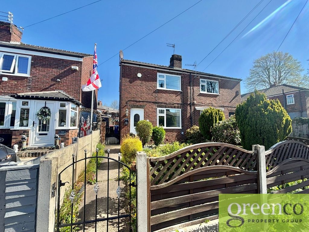 Property photo 2 of 13