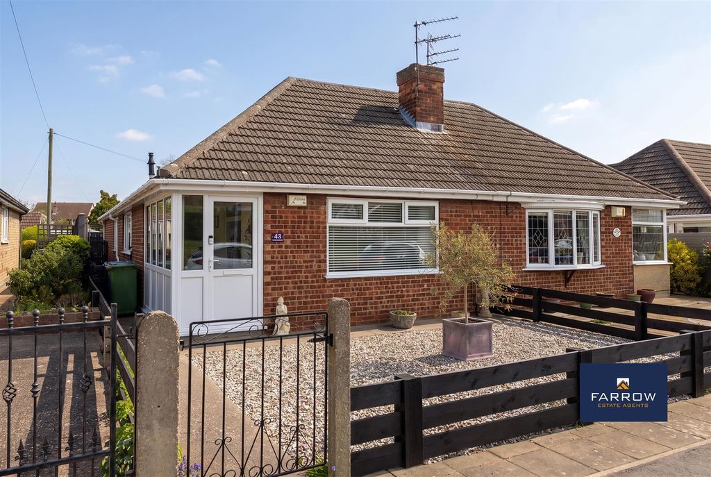 Property photo 1 of 29 Front