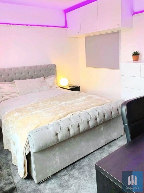 6 bed shared accommodation to rentBurchett Grove, Woodhouse, Leeds LS6 photo 4