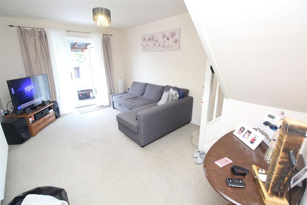 Property photo 3 of 13 4496962