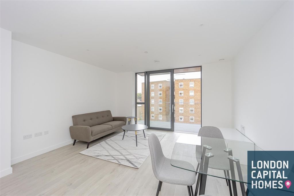 Property photo 1 of 19 Cal_6713.Jpg