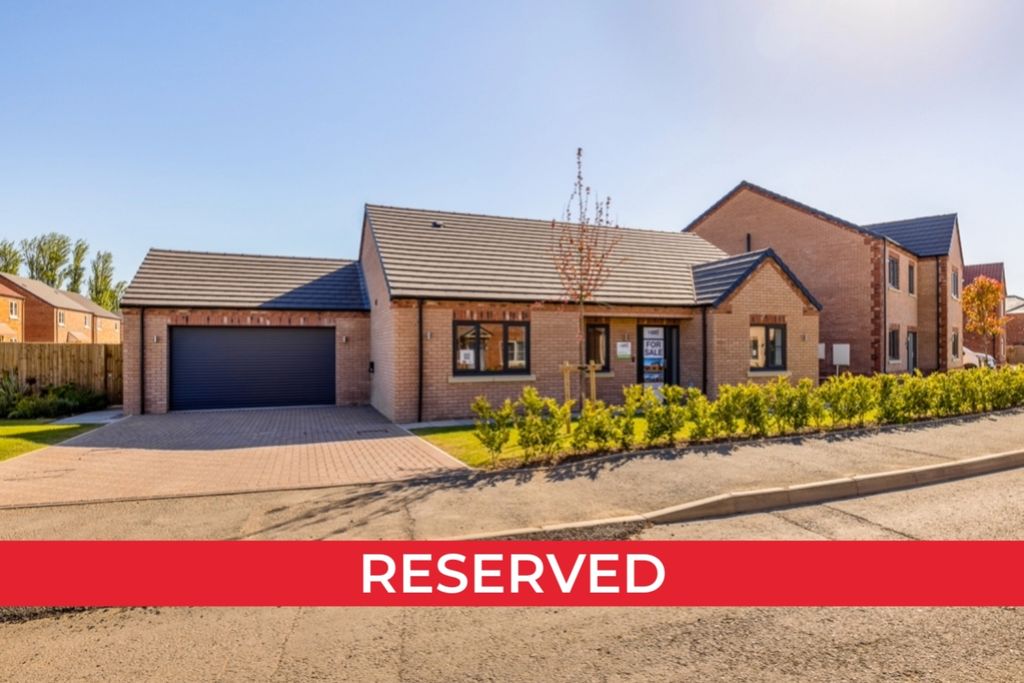 Property photo 1 of 21 Lrg_Reserved-Blackthorn
