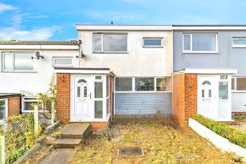 Property photo 1 of 17