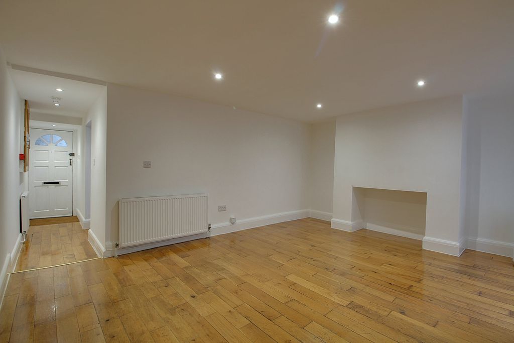 Property photo 2 of 13 Living Room 1