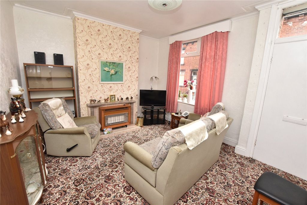 Property photo 2 of 12 Picture No. 06
