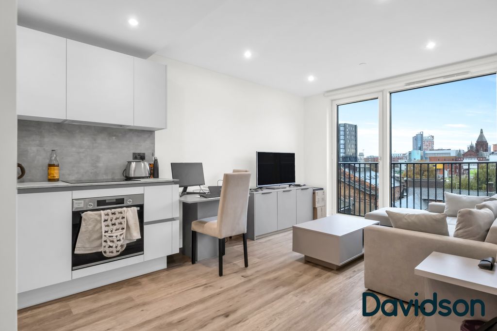 Property photo 1 of 15 Barker 9