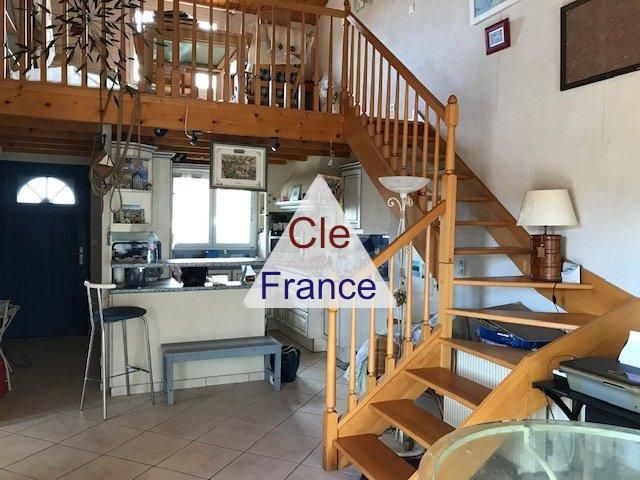 Property photo 3 of 7