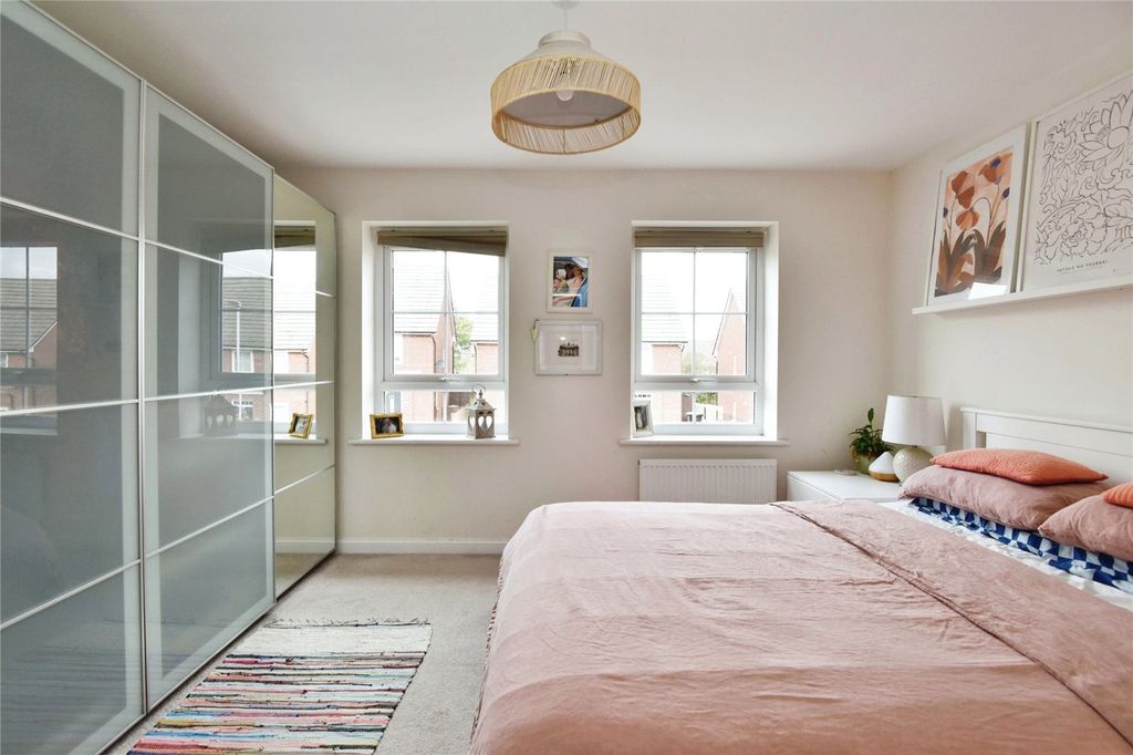 Property photo 3 of 20 Picture No. 07