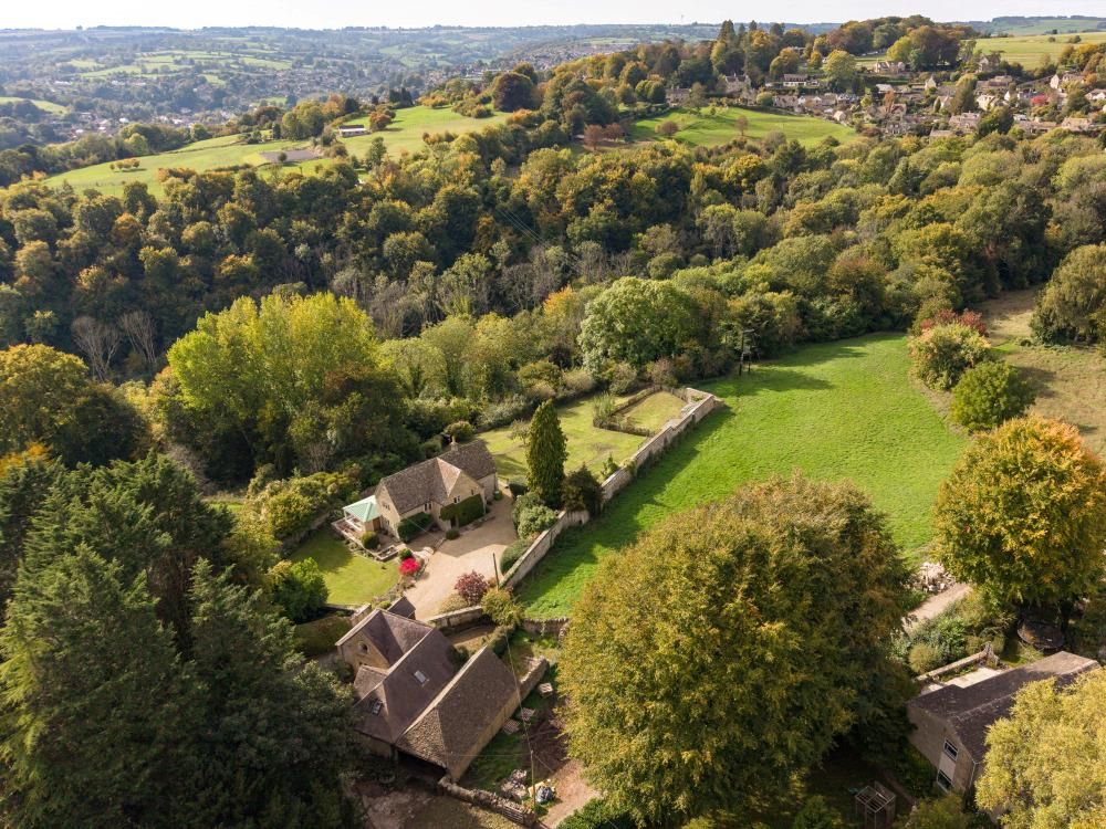 Property photo 1 of 19 Image