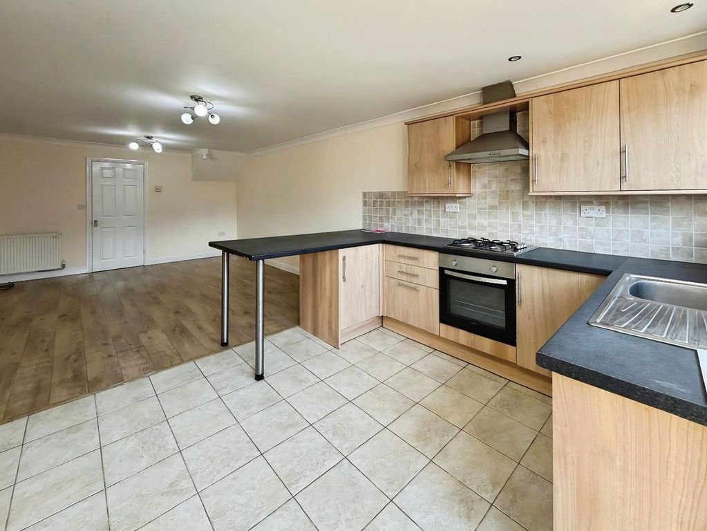 Property photo 2 of 17 5E0c41Af-Whatsapp 20Image 202026-03-17 20At 2013.4