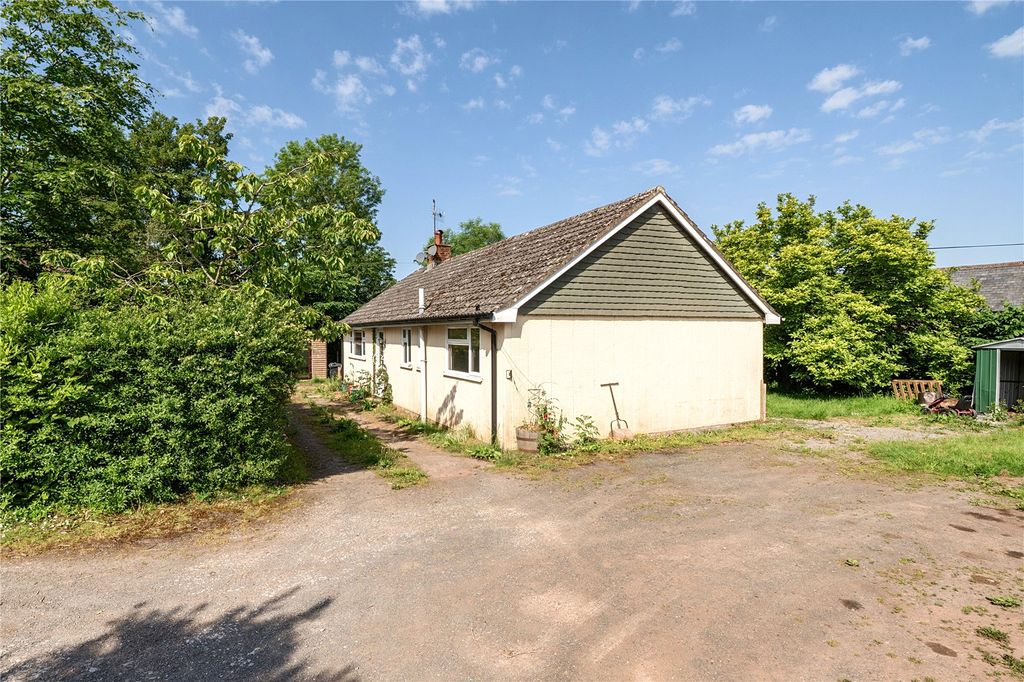 Property photo 1 of 20 Picture No. 07